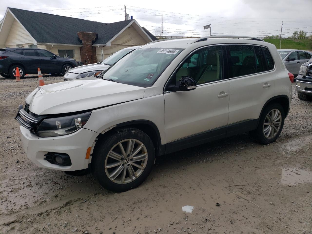 2013 Volkswagen Tiguan S للبيع في Northfield، OH - Front End