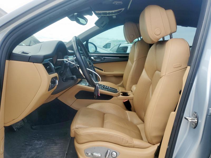  PORSCHE MACAN 2017 Czarny