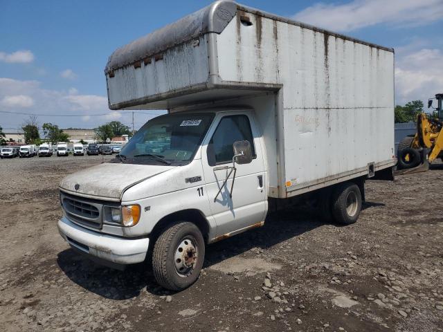 2002 Ford Econoline E350 Super Duty Cutaway Van