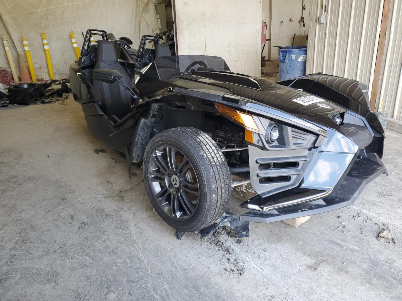 2017 Polaris Slingshot for Sale in Madisonville, TN - Rear End