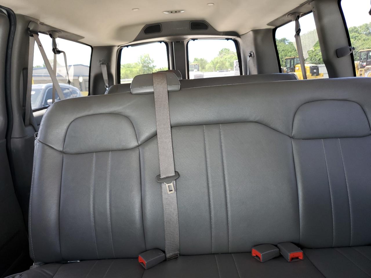 2019 Chevrolet Express G2500 Ls VIN: 1GAWGEFG4K1340118 Lot: 58381575