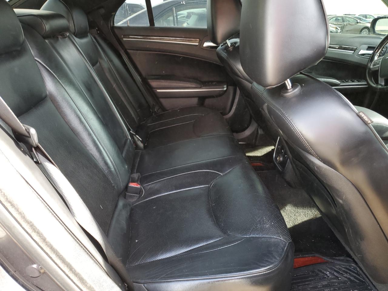 2013 Chrysler 300C VIN: 2C3CCAKT2DH665649 Lot: 55963305