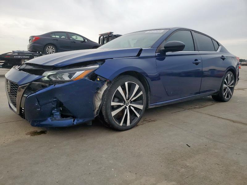  NISSAN ALTIMA 2020 Синій