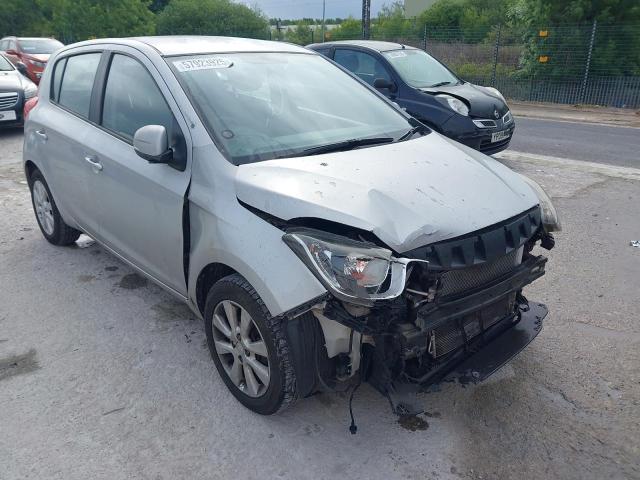 2014 HYUNDAI I20 ACTIVE