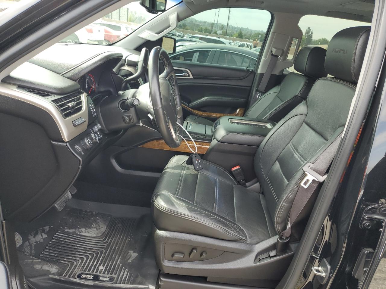 2015 GMC Yukon Denali VIN: 1GKS2CKJ9FR609462 Lot: 56685575