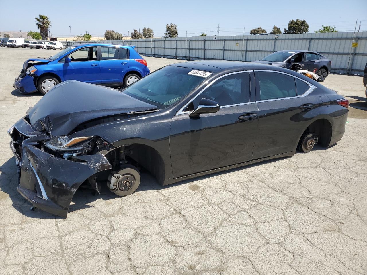 Martinez, CA에서 판매 중인 2019 Lexus Es 350 - Vandalism