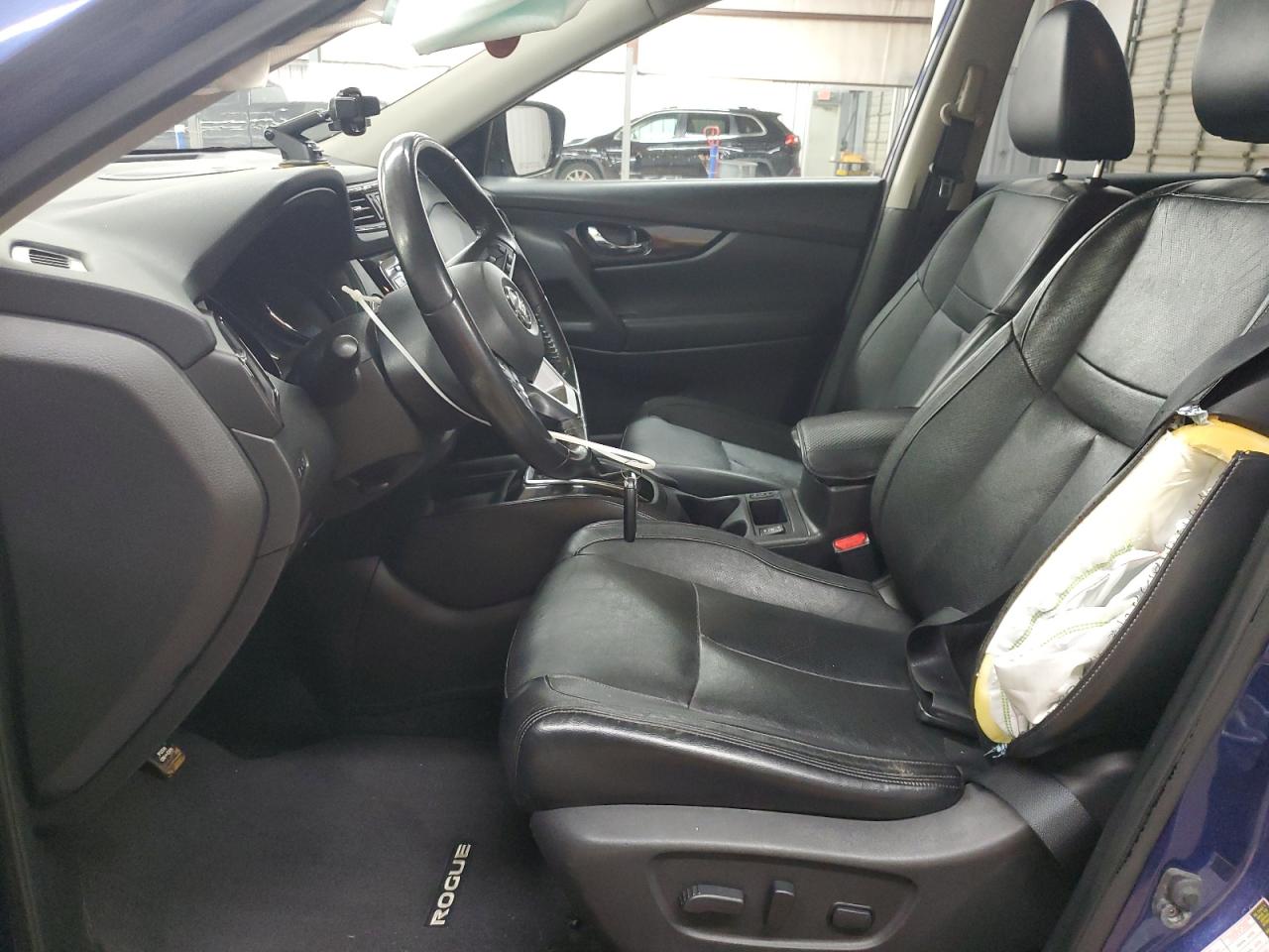 2017 Nissan Rogue S VIN: JN8AT2MV7HW013127 Lot: 56920665