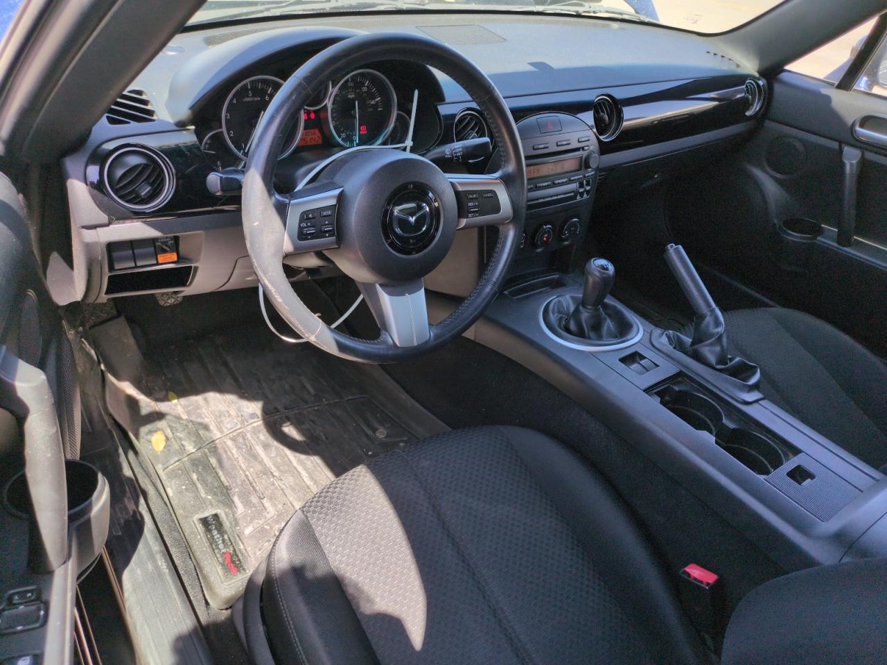 2007 Mazda Mx-5 Miata VIN: JM1NC25F070134457 Lot: 57051235