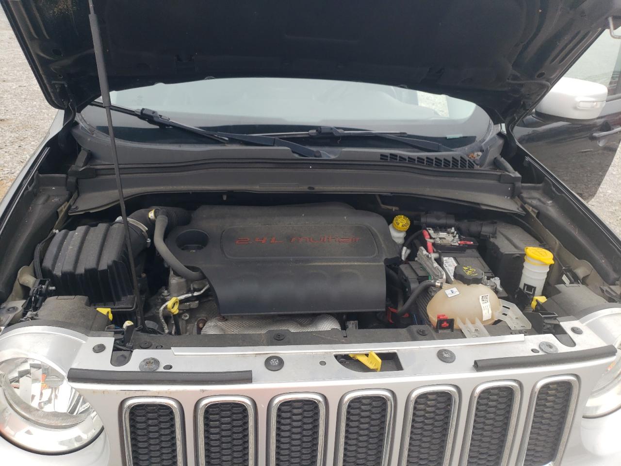 2015 Jeep Renegade Limited VIN: ZACCJBDT1FPB46467 Lot: 58548275