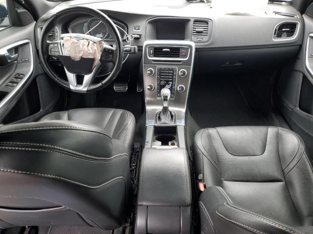  VOLVO S60 2015 Чорний