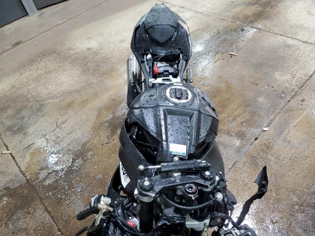 2025 KAWASAKI ZX1002 M Photos | OH - CLEVELAND WEST