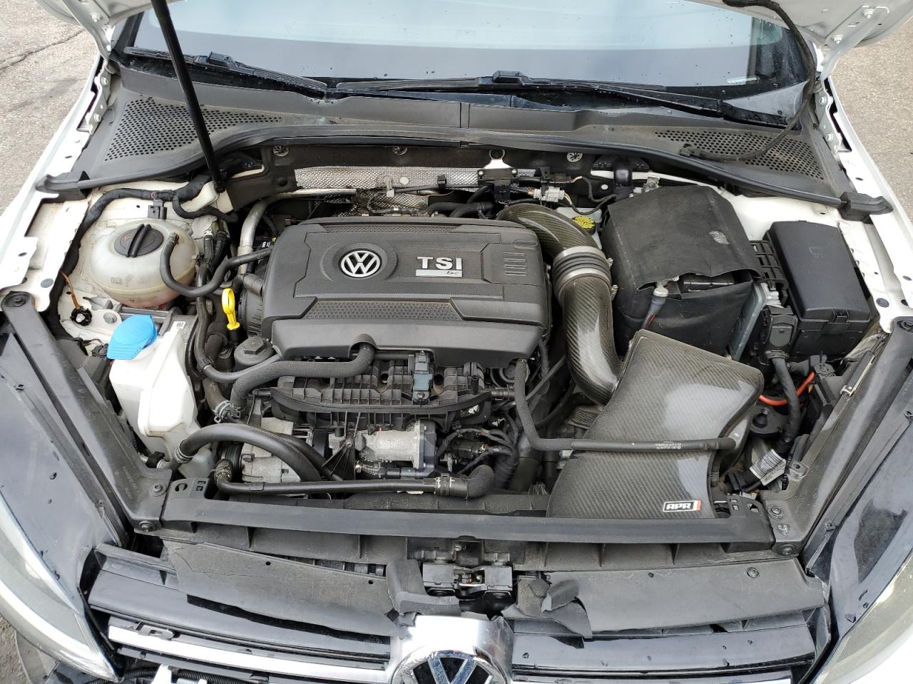 2016 Volkswagen Golf R VIN: WVWLF7AU9GW095400 Lot: 58989955