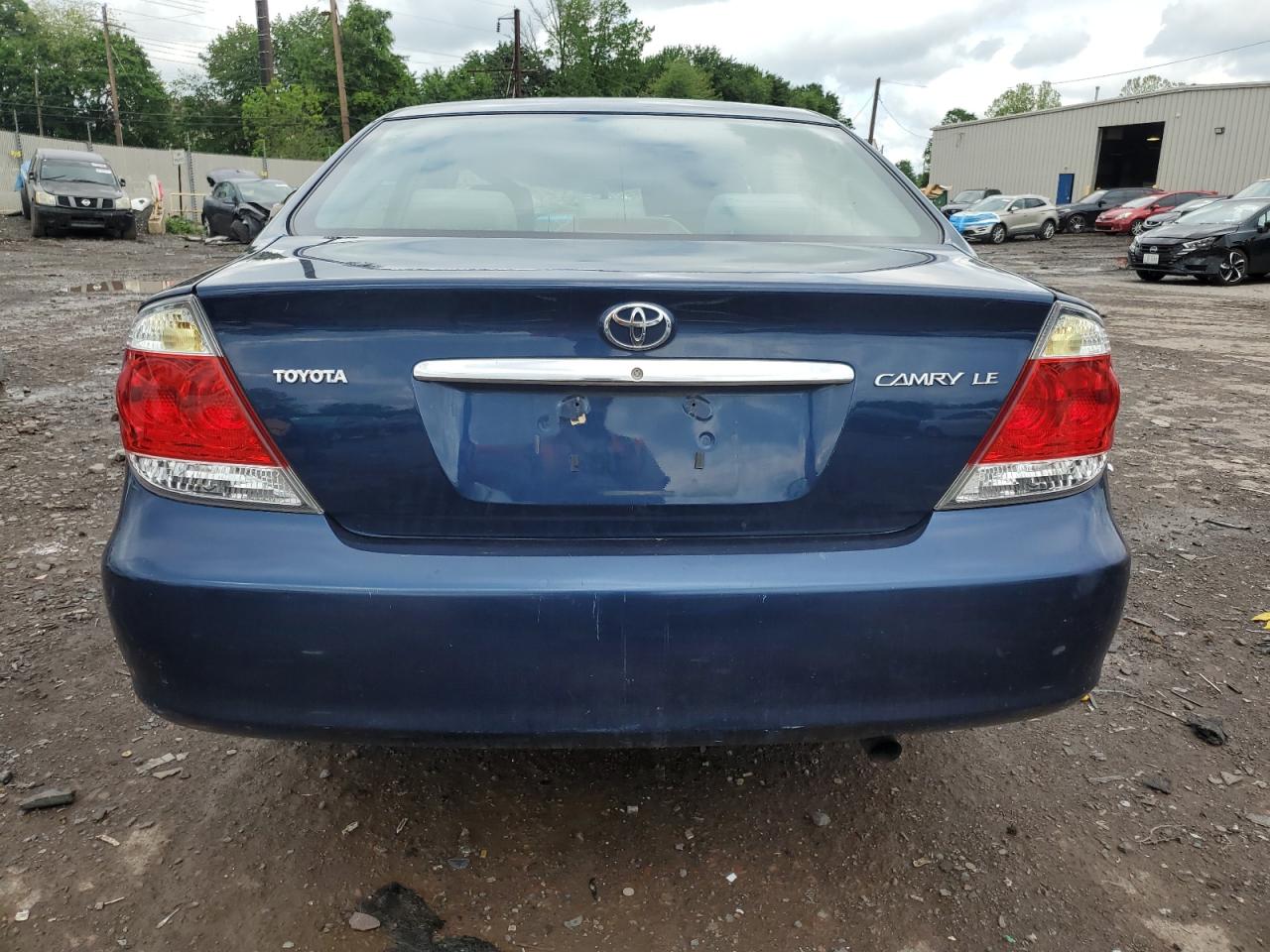 2005 Toyota Camry Le VIN: 4T1BE30K25U394898 Lot: 56851925
