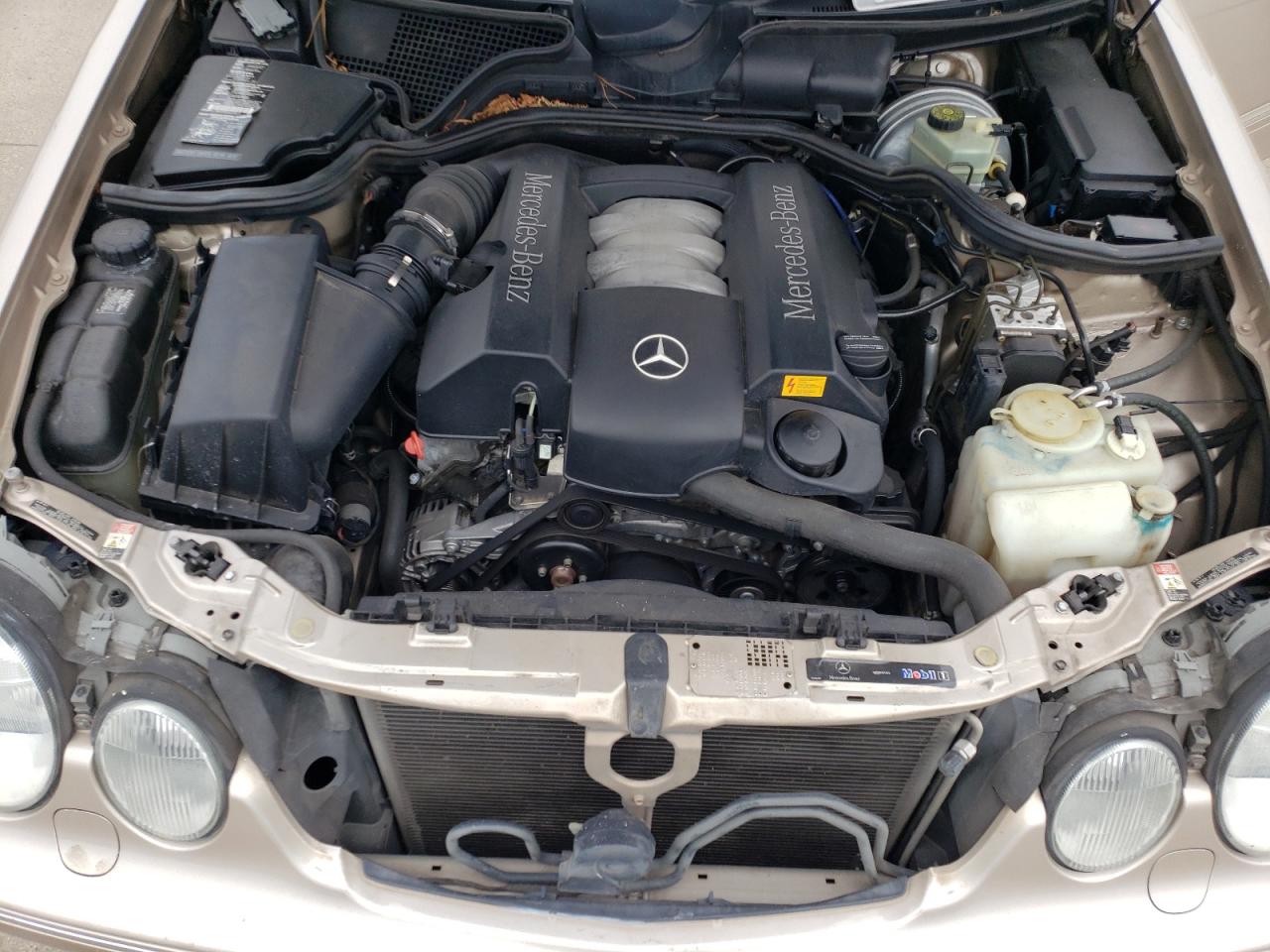 2000 Mercedes-Benz E 320 VIN: WDBJF65J0YB031612 Lot: 57179415