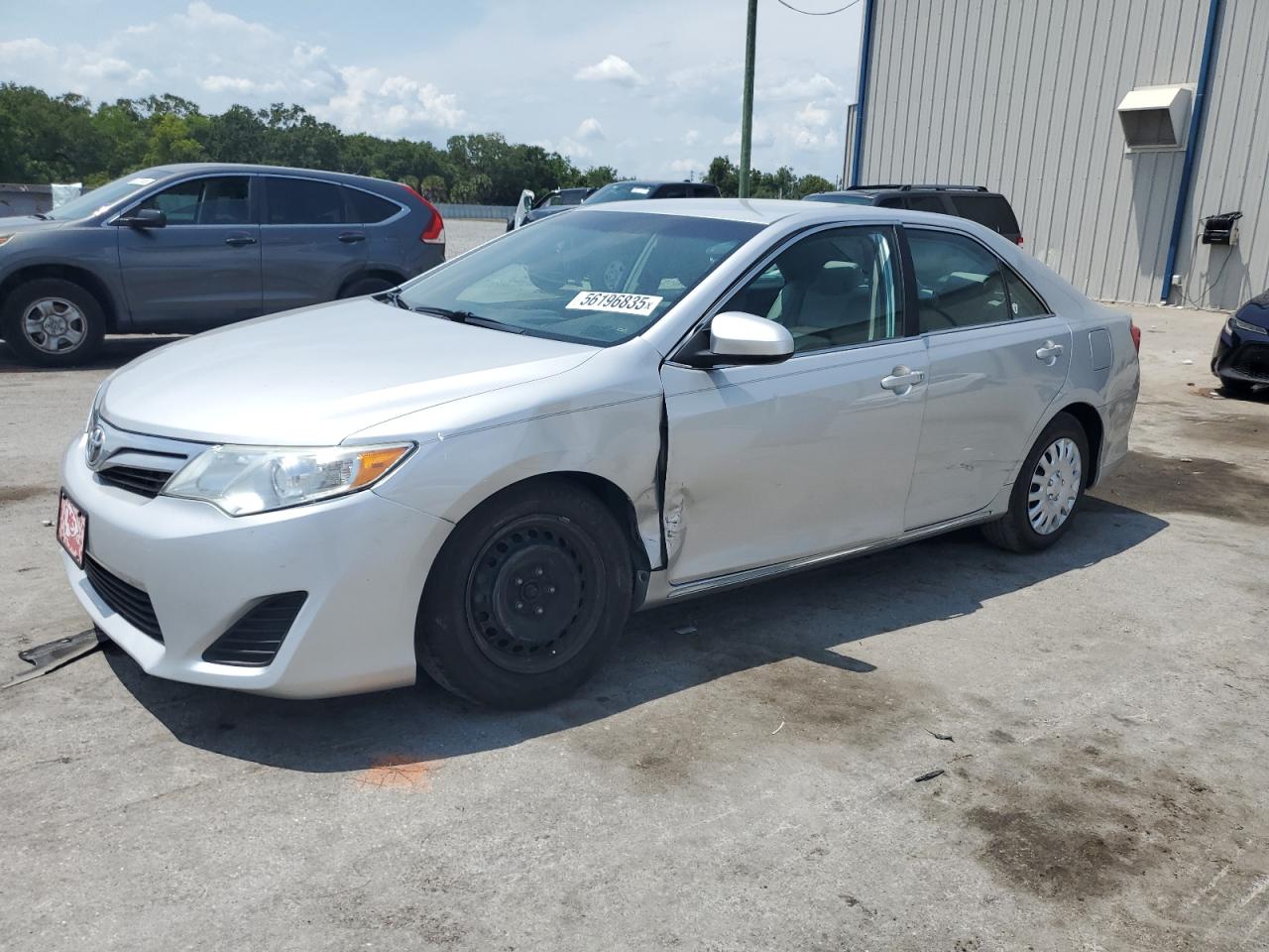 2014 Toyota Camry L for Sale in Apopka, FL - Front End