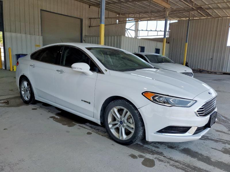  FORD FUSION 2018 Белый
