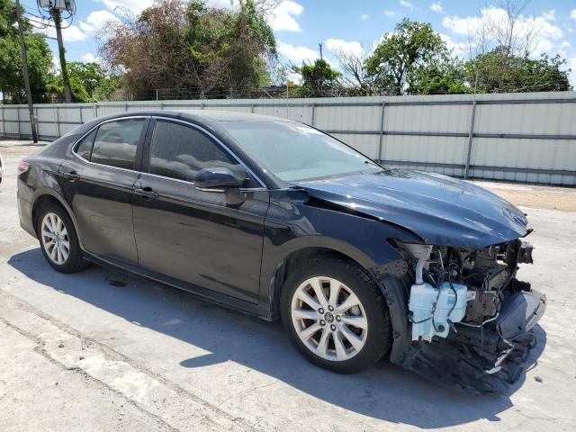  TOYOTA CAMRY 2018 Czarny