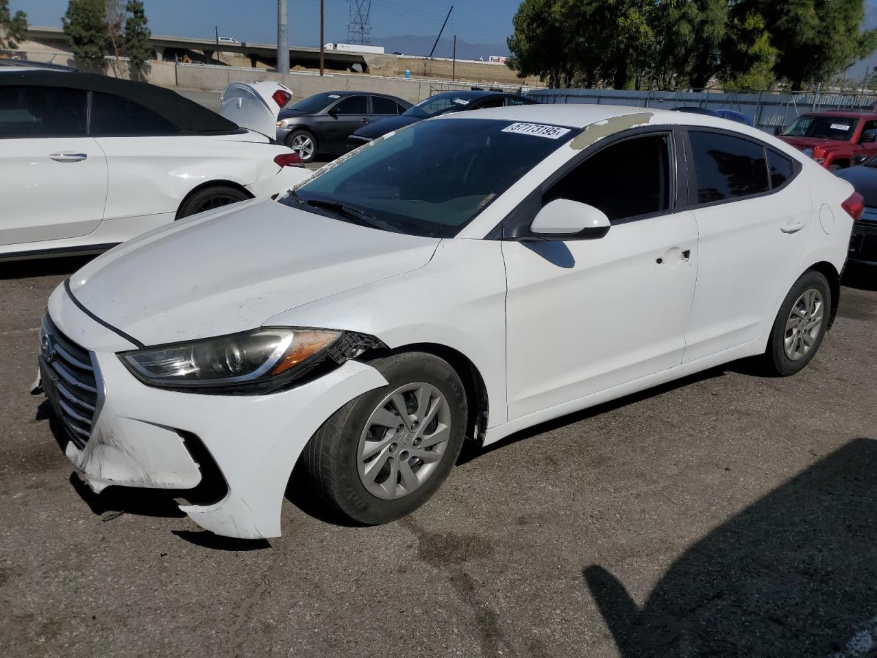2017 Hyundai Elantra Se იყიდება Rancho Cucamonga-ში, CA - Front End