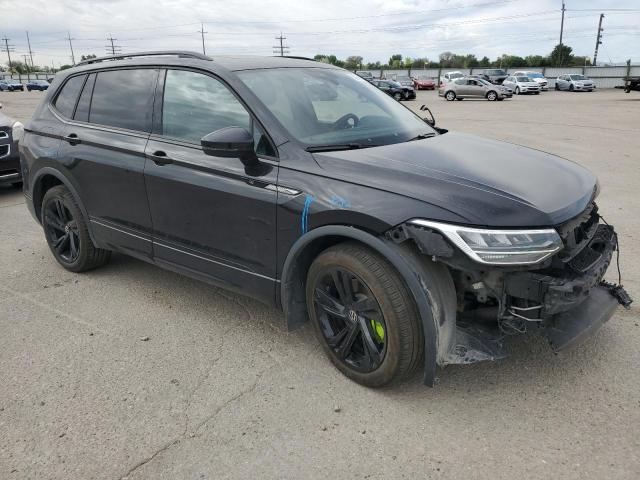  VOLKSWAGEN TIGUAN 2024 Чорний