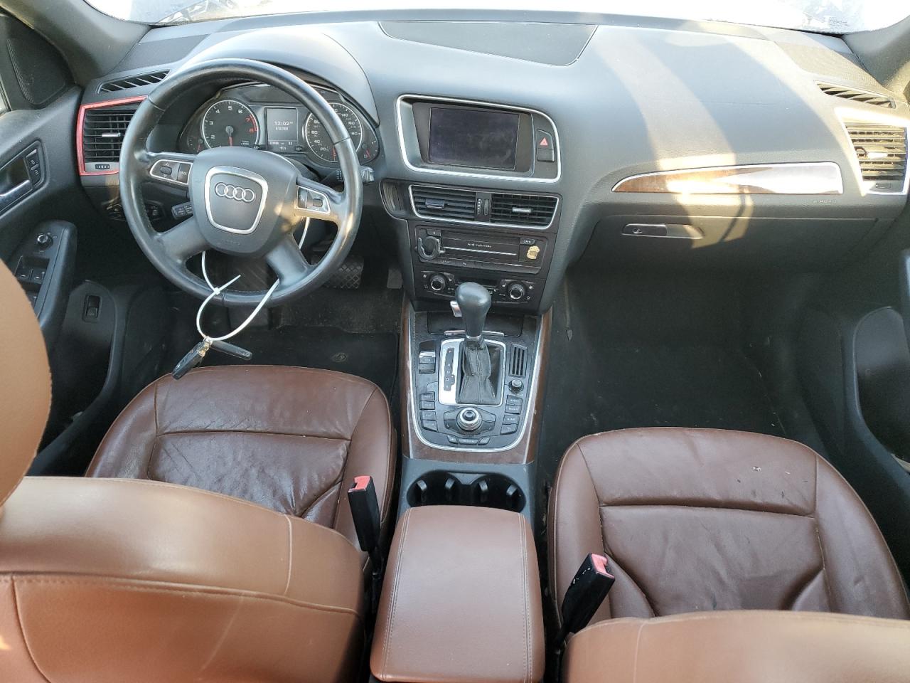 2010 Audi Q5 Premium Plus VIN: WA1LKAFP1AA106531 Lot: 53800665