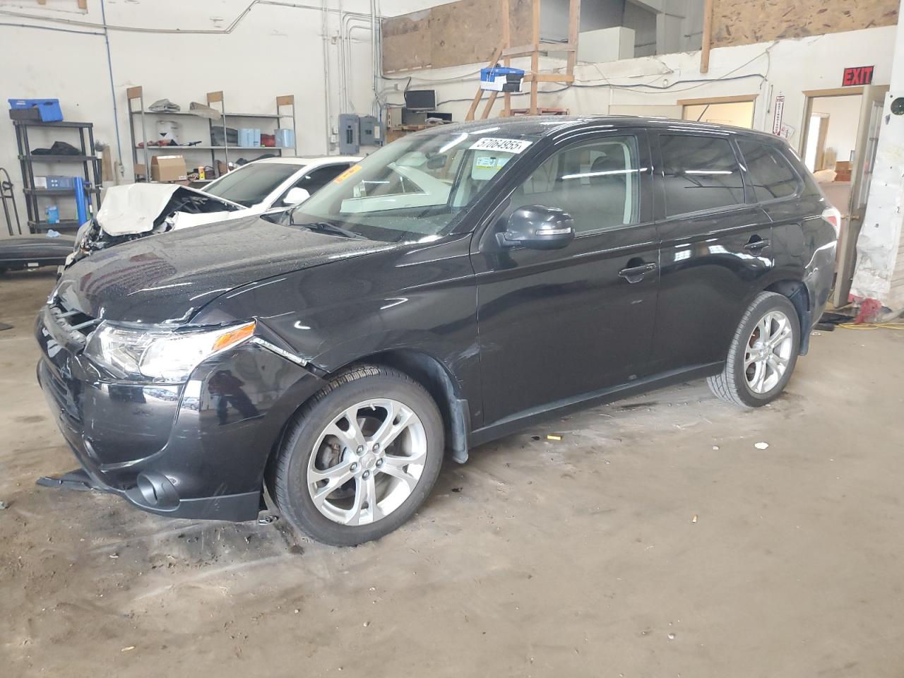 2014 Mitsubishi Outlander Se for Sale in Ham Lake, MN - Front End