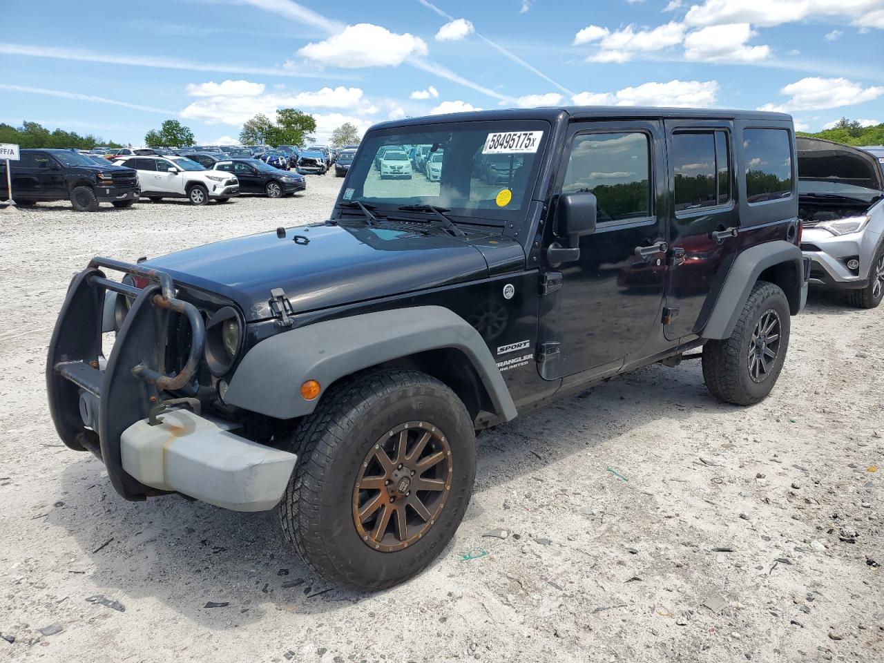 West Warren, MA에서 판매 중인 2016 Jeep Wrangler Unlimited Sport - Rear End