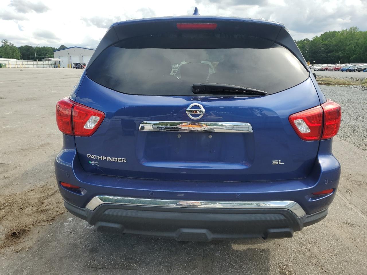 2019 Nissan Pathfinder S VIN: 5N1DR2MN3KC610190 Lot: 56862235