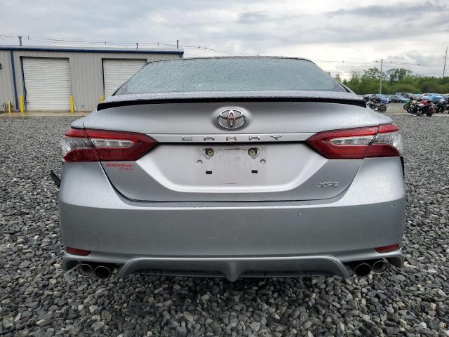  TOYOTA CAMRY 2018 Silver