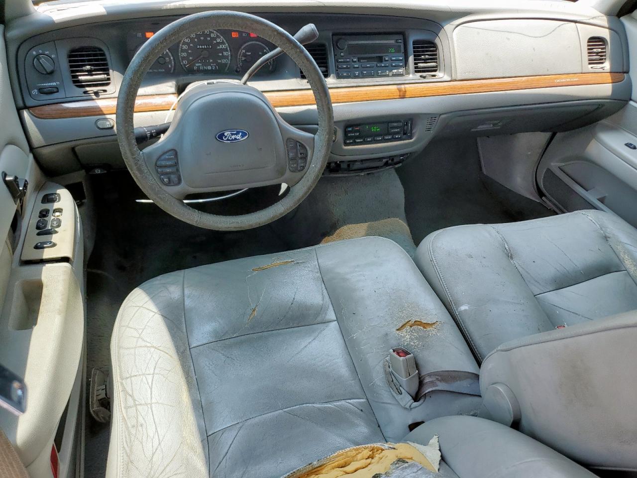 2004 Ford Crown Victoria Lx VIN: 2FAFP74W54X184815 Lot: 57280725