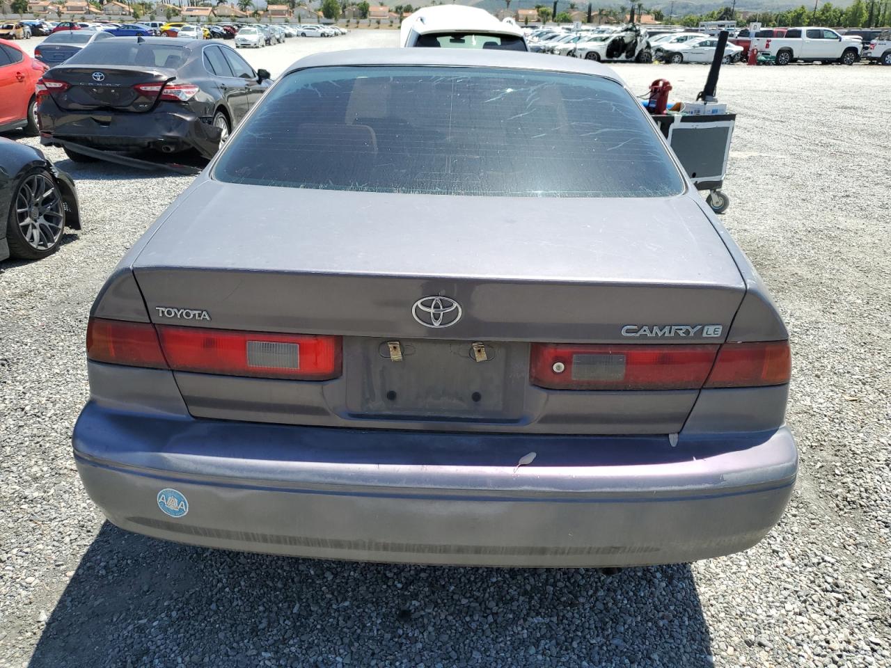 1999 Toyota Camry Ce VIN: 4T1BG22K5XU878293 Lot: 56784865