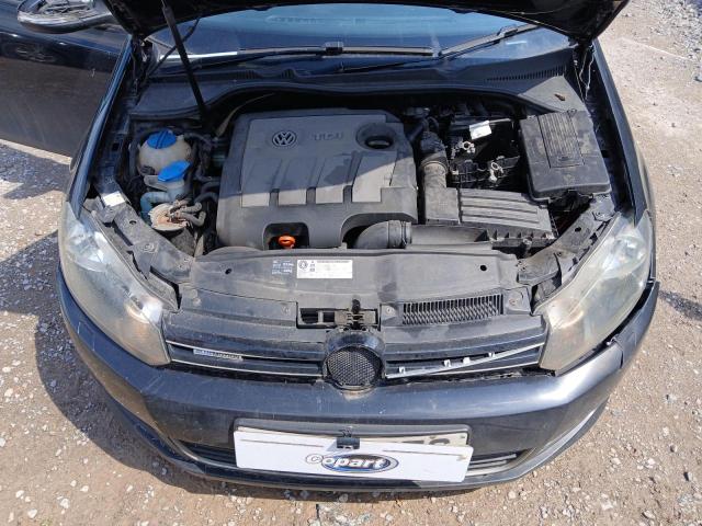 2010 VOLKSWAGEN GOLF S BLU