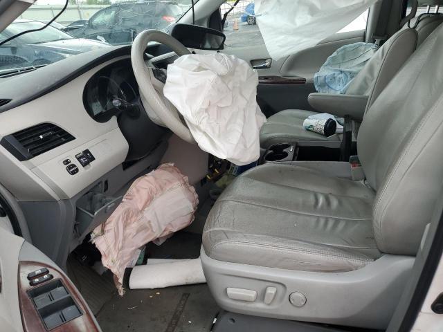  TOYOTA All Models 2014 Белый