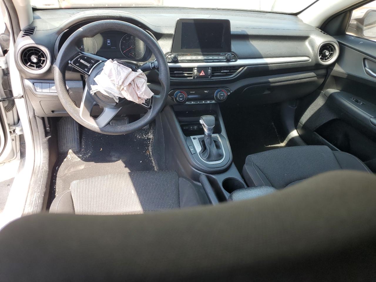 2019 Kia Forte Fe VIN: 3KPF24AD9KE083466 Lot: 56869865