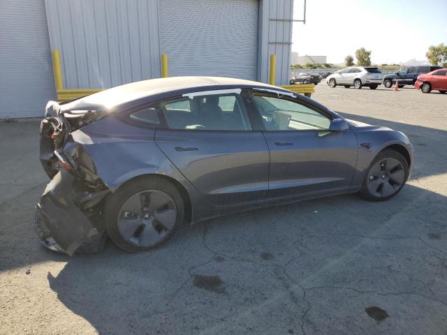  TESLA MODEL 3 2023 Серый