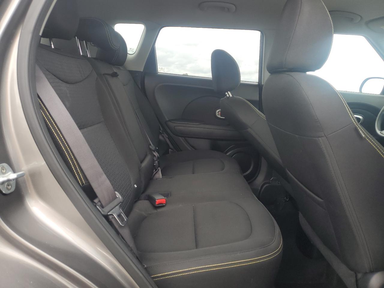 2016 Kia Soul + VIN: KNDJP3A52G7358875 Lot: 56971375