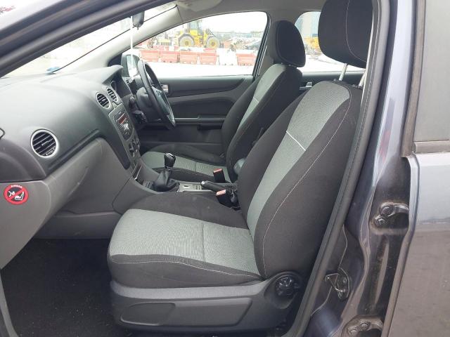 2010 FORD FOCUS 1.6 ZETEC 5DR