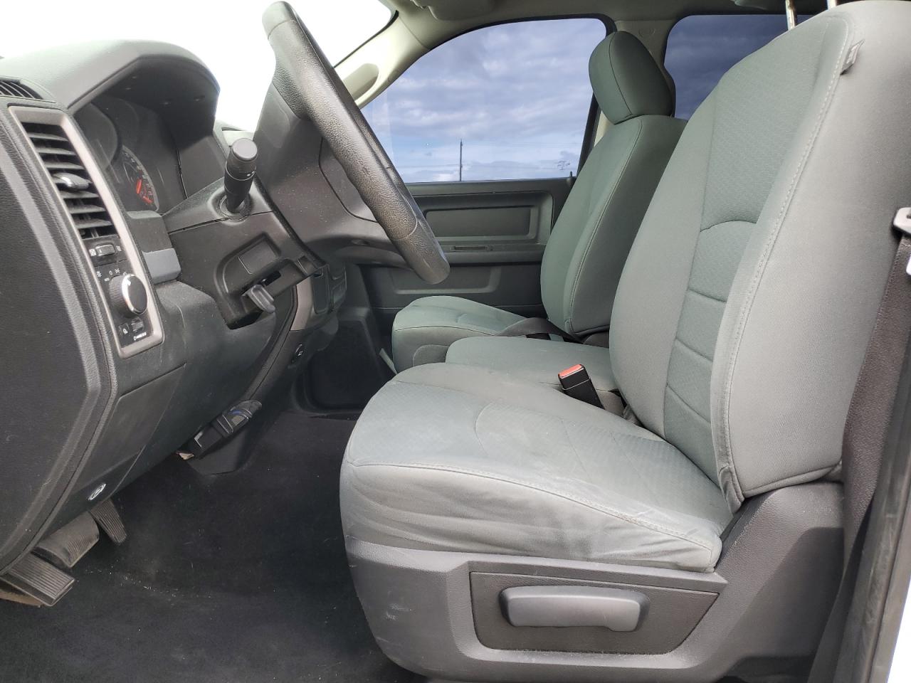 2014 Ram 2500 St VIN: 3C6TR4CT4EG170470 Lot: 57417385