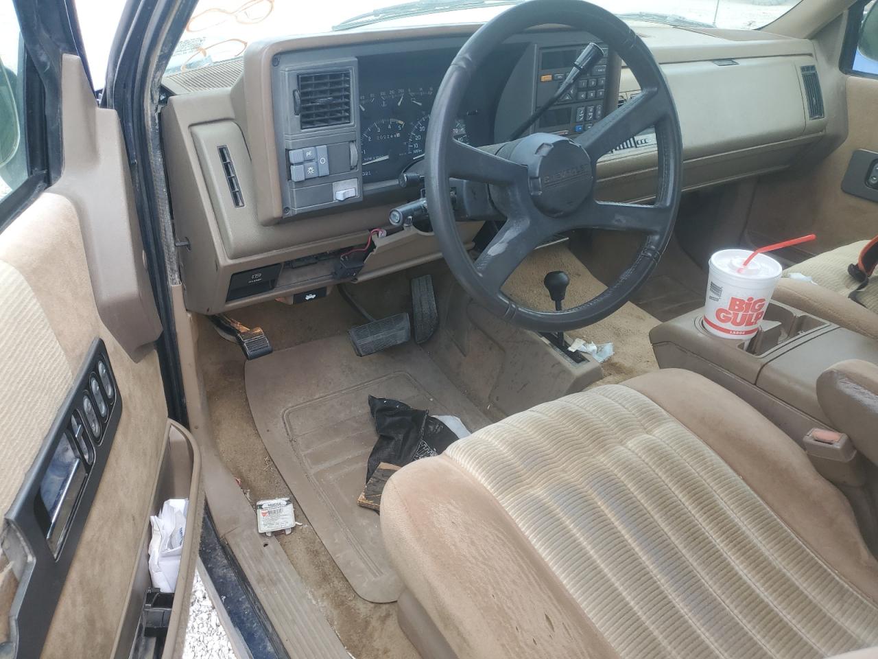 1994 Chevrolet Gmt-400 K1500 VIN: 2GCEK19K4R1280713 Lot: 56642855