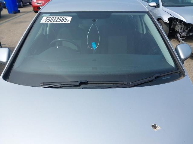 2013 VOLKSWAGEN GOLF S BLU