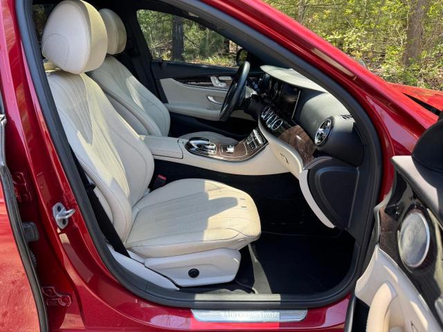  MERCEDES-BENZ E-CLASS 2019 Red