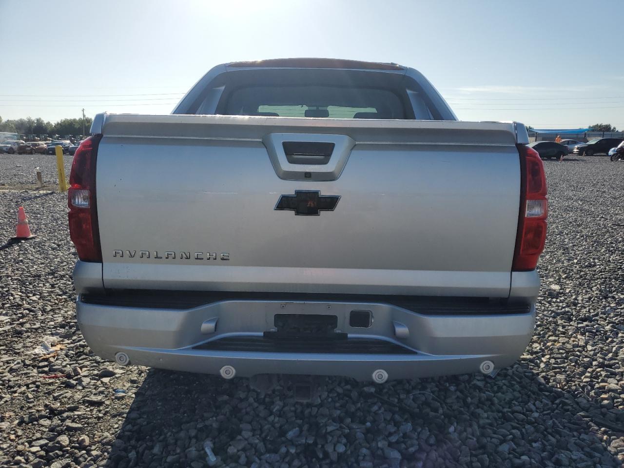 2013 Chevrolet Avalanche Ls VIN: 3GNMCEE02DG245728 Lot: 56335735