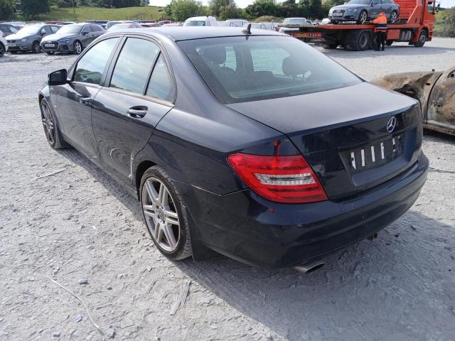 2011 MERCEDES BENZ C220 SE CD