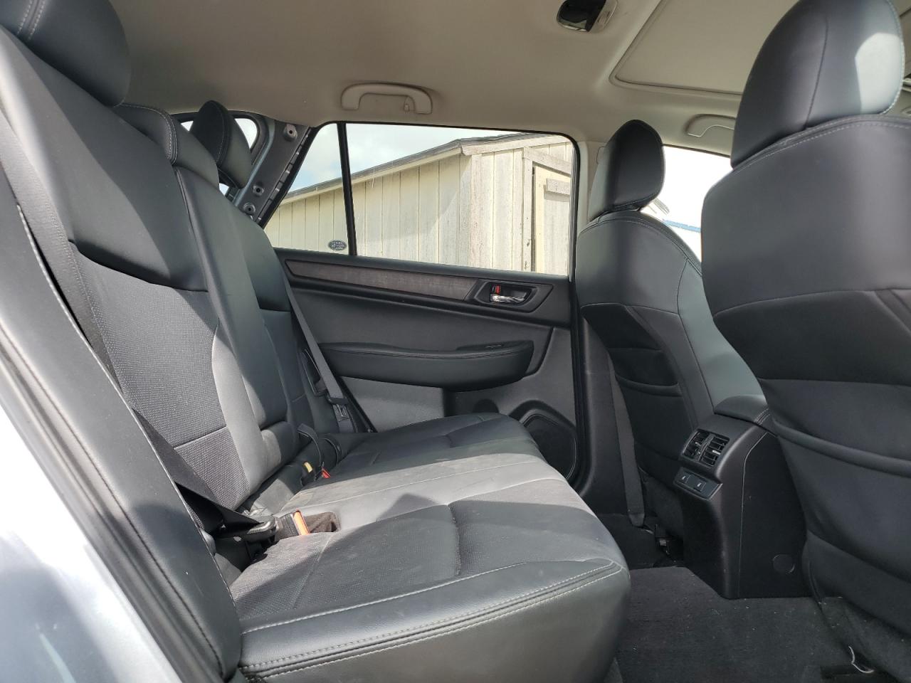 2017 Subaru Outback 2.5I Limited VIN: 4S4BSANC9H3296105 Lot: 57249535