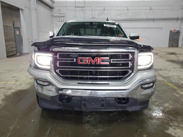 Пікапи GMC SIERRA 2017 Сріблястий