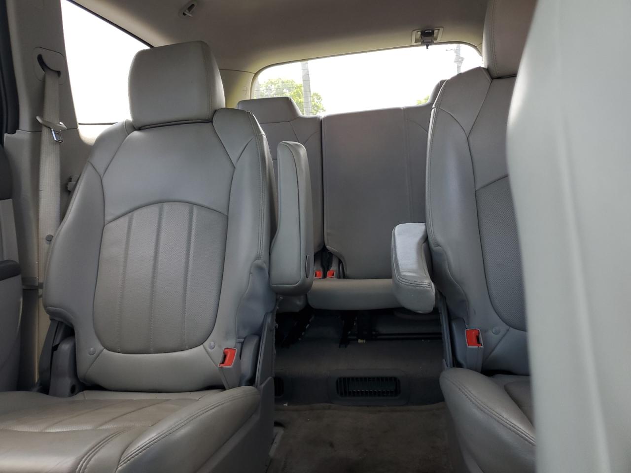 2016 Buick Enclave VIN: 5GAKRBKD2GJ121001 Lot: 56558245