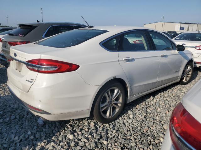  FORD FUSION 2018 Белый