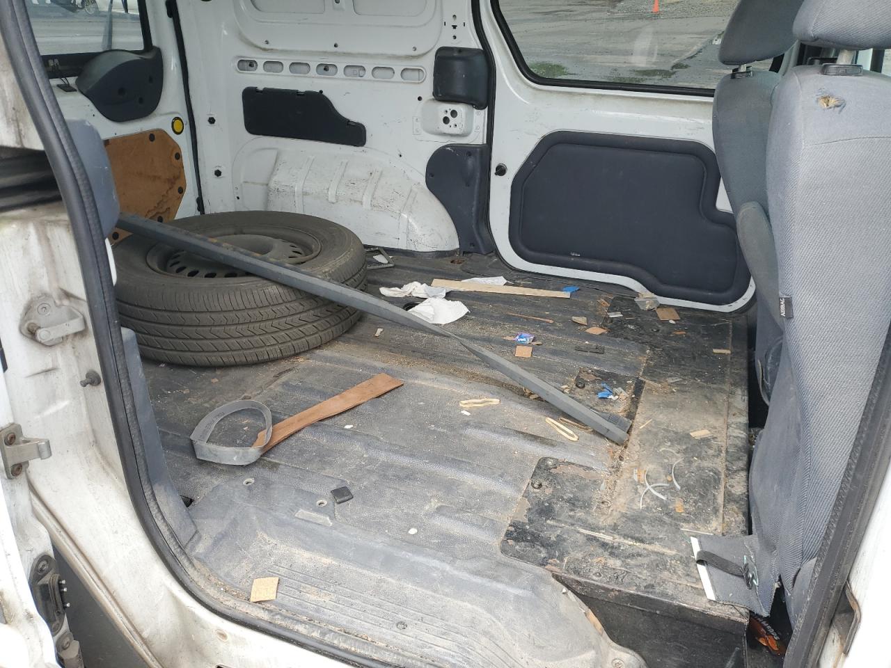 2010 Ford Transit Connect Xlt VIN: NM0LS6BN1AT018703 Lot: 56548575