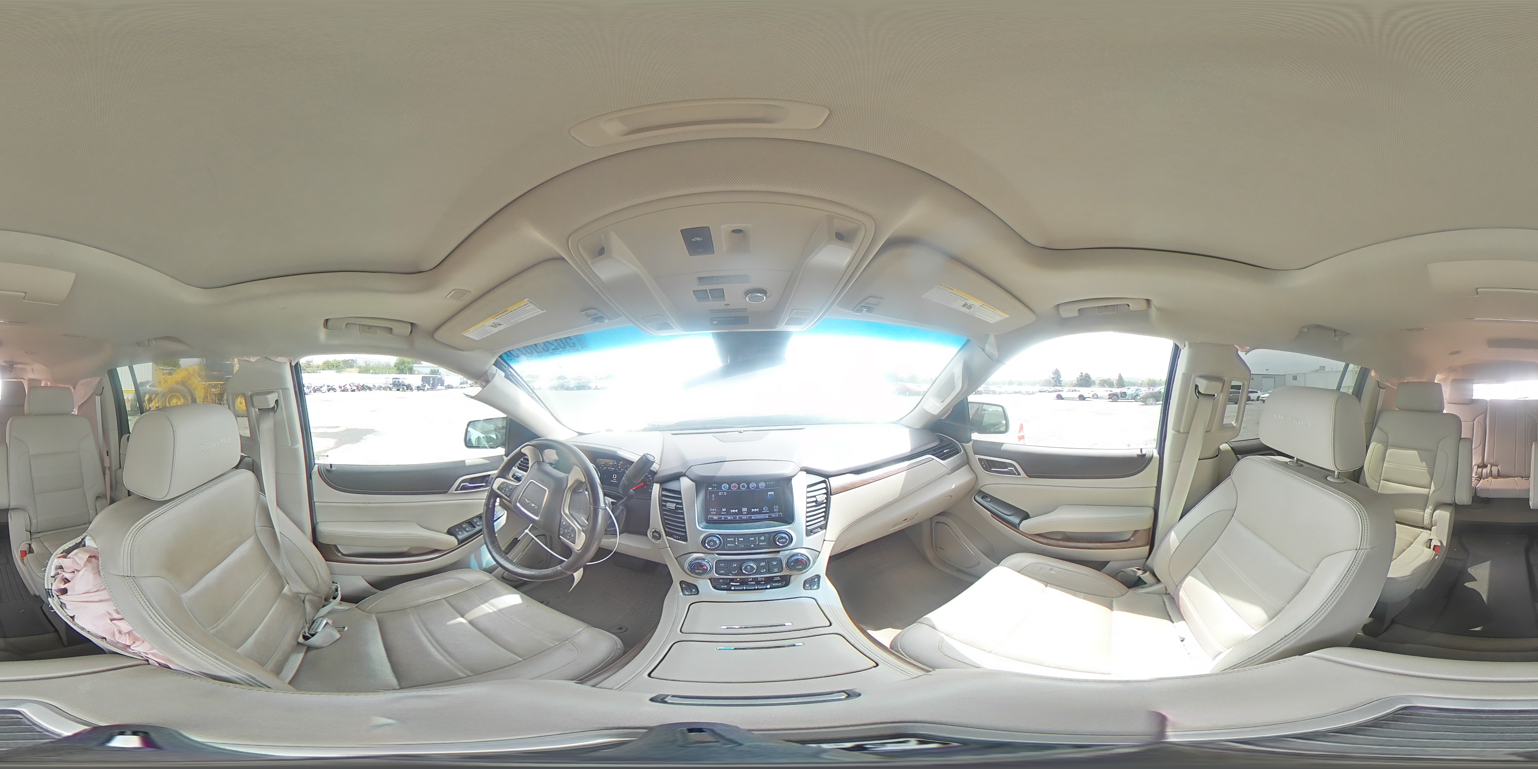 2019 GMC Yukon Xl Denali VIN: 1GKS2HKJ4KR297154 Lot: 56200675