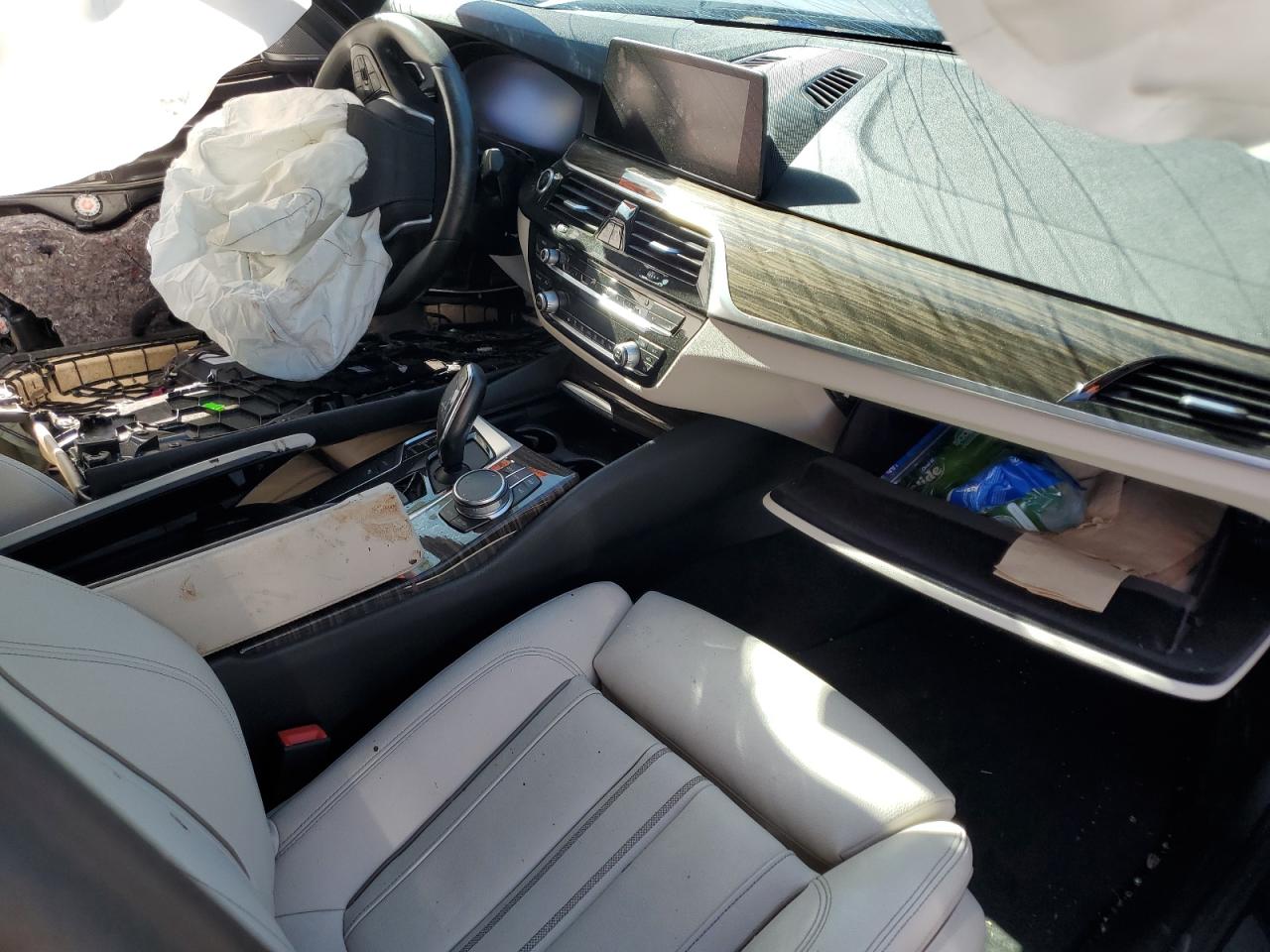 2020 BMW 530E VIN: WBAJA9C02LCE53489 Lot: 56739195