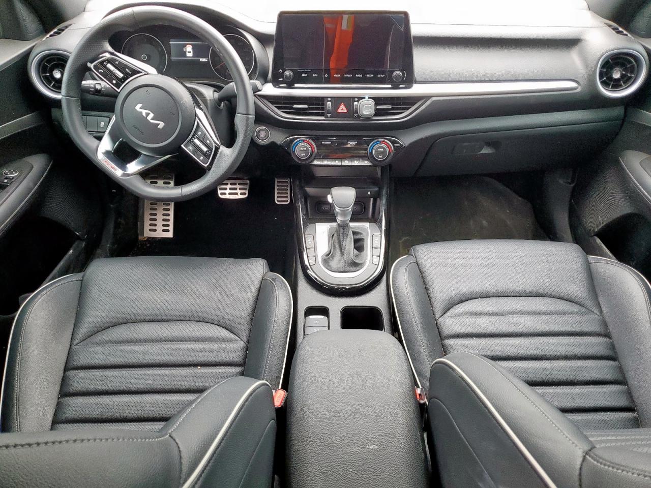 2024 Kia Forte Gt Line VIN: 3KPF54AD8RE833103 Lot: 57097805